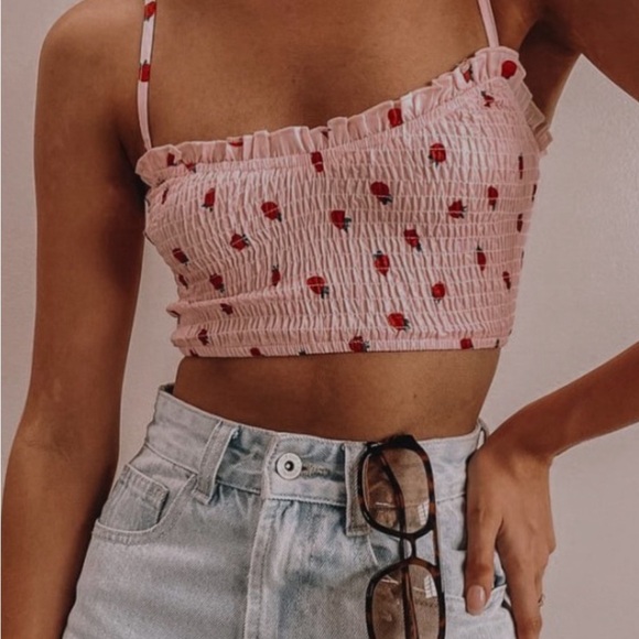 BEGINNING BOUTIQUE Strawberry Tank - Picture 2 of 4